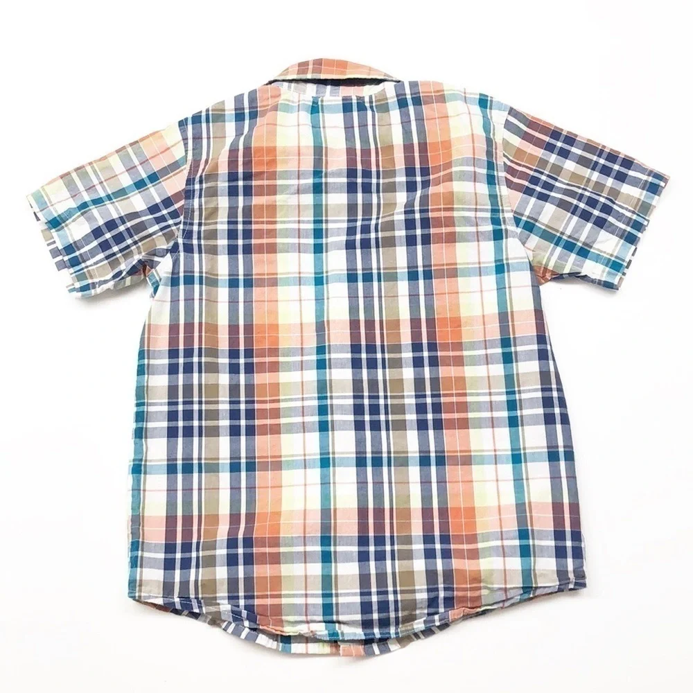 Gymboree plaid buttoned down shirt for boys